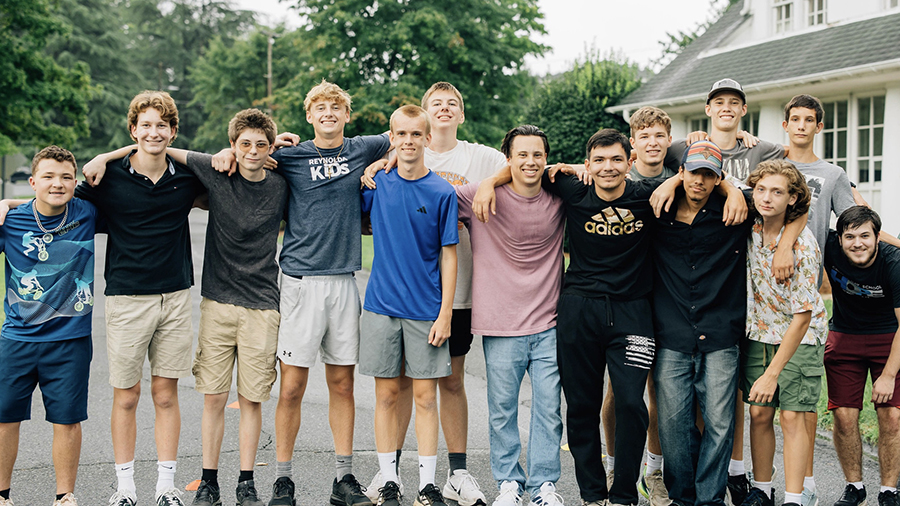 Reynolda students spending time together